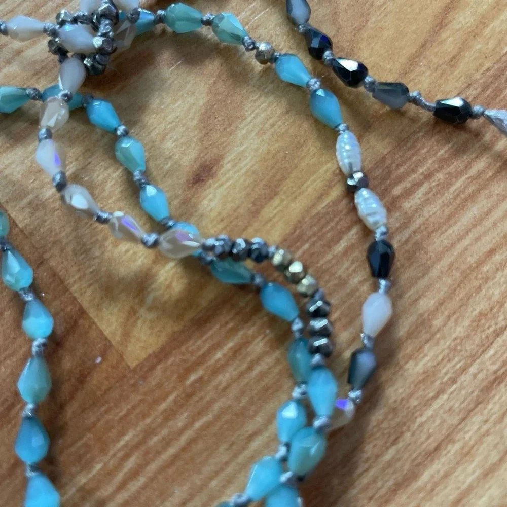 Alexa's Angel's‎ wing String - Picture 4 of 4